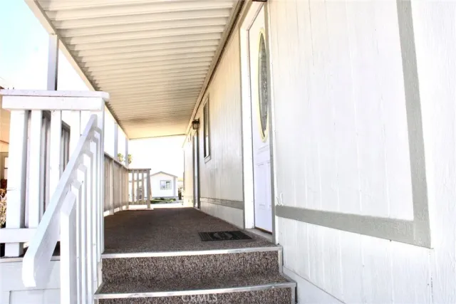 $54,000 | 999 South Santa Fe Avenue, Unit 17, San Jacinto, CA 92583