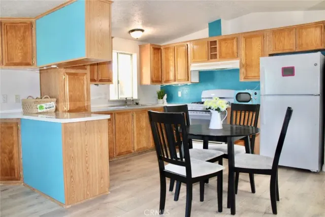 $54,000 | 999 South Santa Fe Avenue, Unit 17, San Jacinto, CA 92583