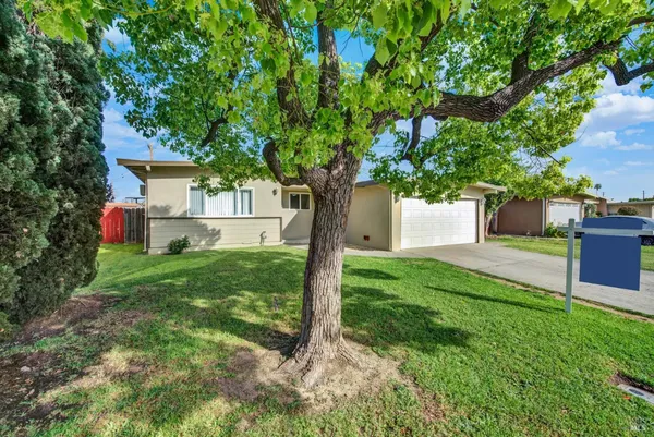 $439,000 | 606 East Tennessee Street, Fairfield, CA 94533