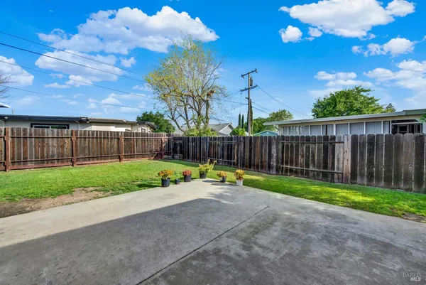 $439,000 | 606 East Tennessee Street, Fairfield, CA 94533