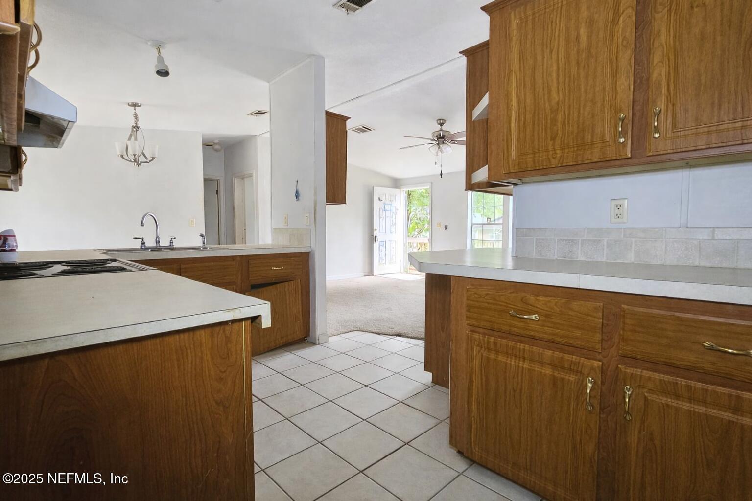 424 West 60th Street Jacksonville, FL 32208 - Photo 6 of 21 ChatGPT Image Dec 19, 2025, 10_21_36 AM