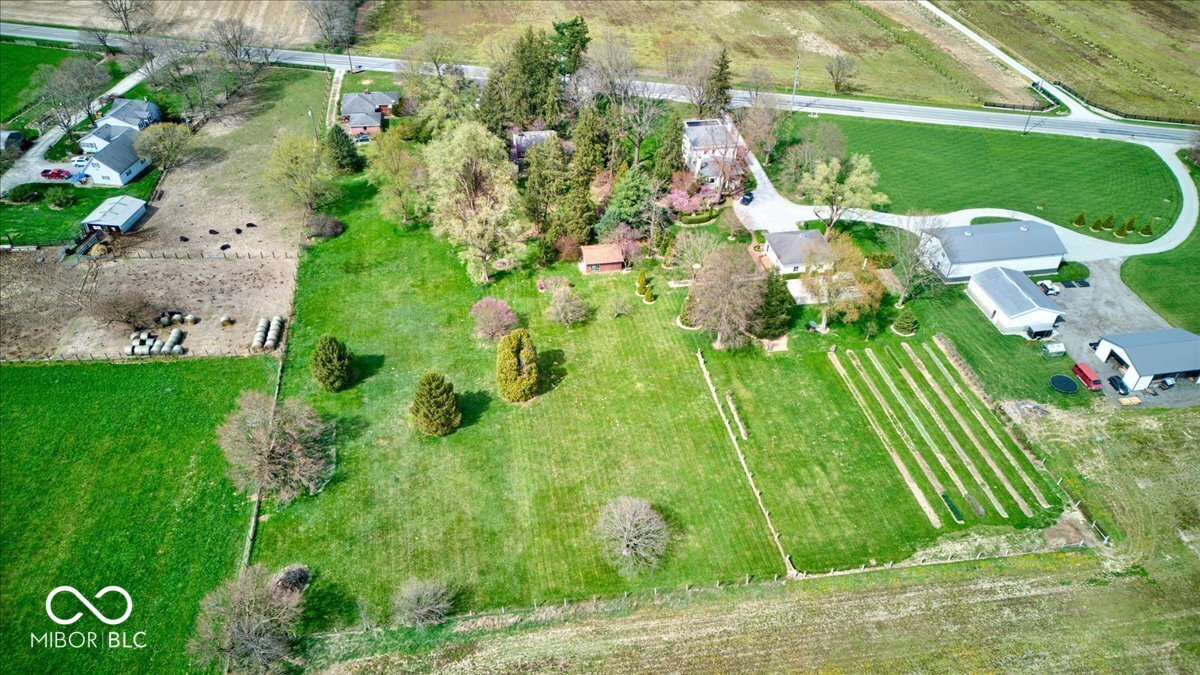 2215 West State Street Pendleton, IN 46064 - Photo 12 of 46