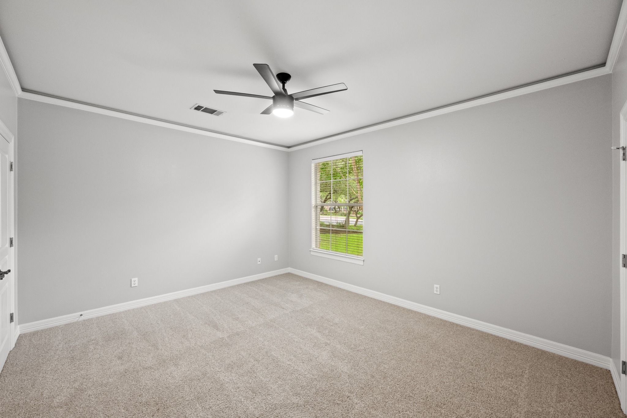 806 Overlook Bend Leander, TX 78641 - Photo 36 of 39