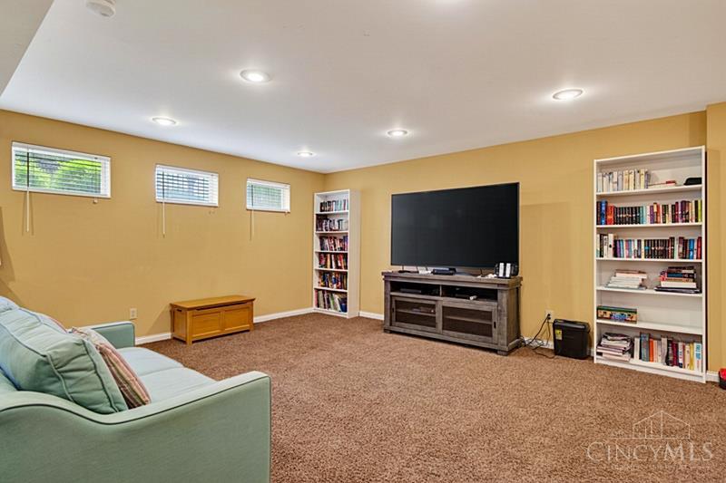 9967 Humphrey Road Cincinnati, OH 45242 - Photo 60 of 81