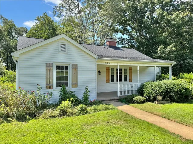 $340,000 | 315 Florence Street, Pickens, SC 29671