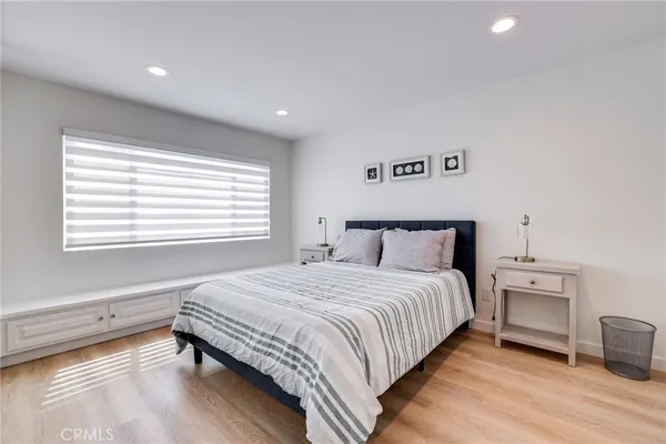 $6,195 | 118 18th Street, Huntington Beach, CA 92648