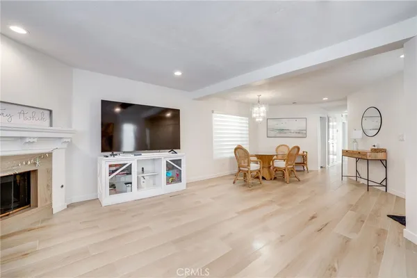 $6,195 | 118 18th Street, Huntington Beach, CA 92648