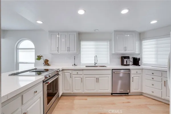 $6,195 | 118 18th Street, Huntington Beach, CA 92648