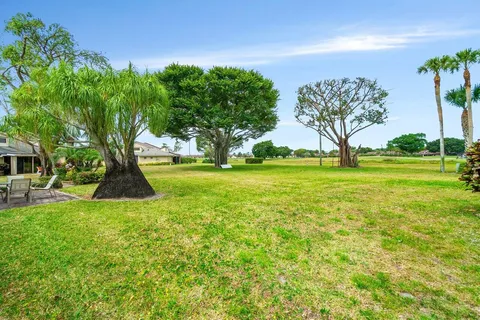 $310,000 | 6935 Fountains Circle, Unit 6935, Lake Worth, FL 33467