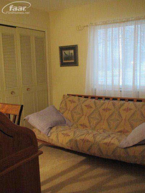 7290 East Bristol Road Davison, MI 48423 - Photo 15 of 18 20397244-14.JPG