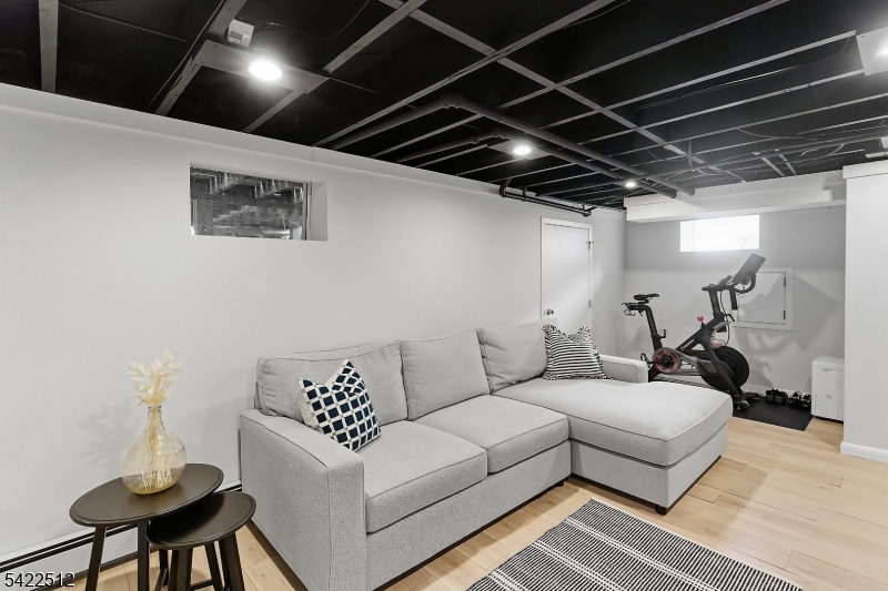 894 Ridgewood Road Millburn, NJ 07041 - Photo 26 of 39