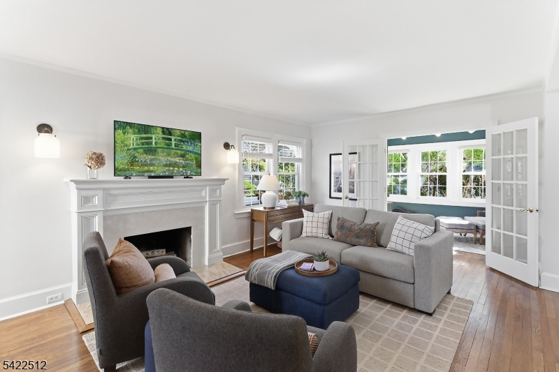 894 Ridgewood Road Millburn, NJ 07041 - Photo 6 of 39