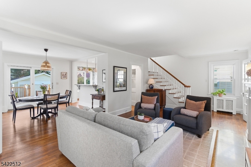 894 Ridgewood Road Millburn, NJ 07041 - Photo 8 of 39