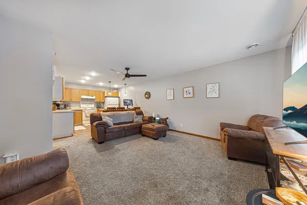 $179,900 | 1816 Haralson Court, St. Peter, MN 56082