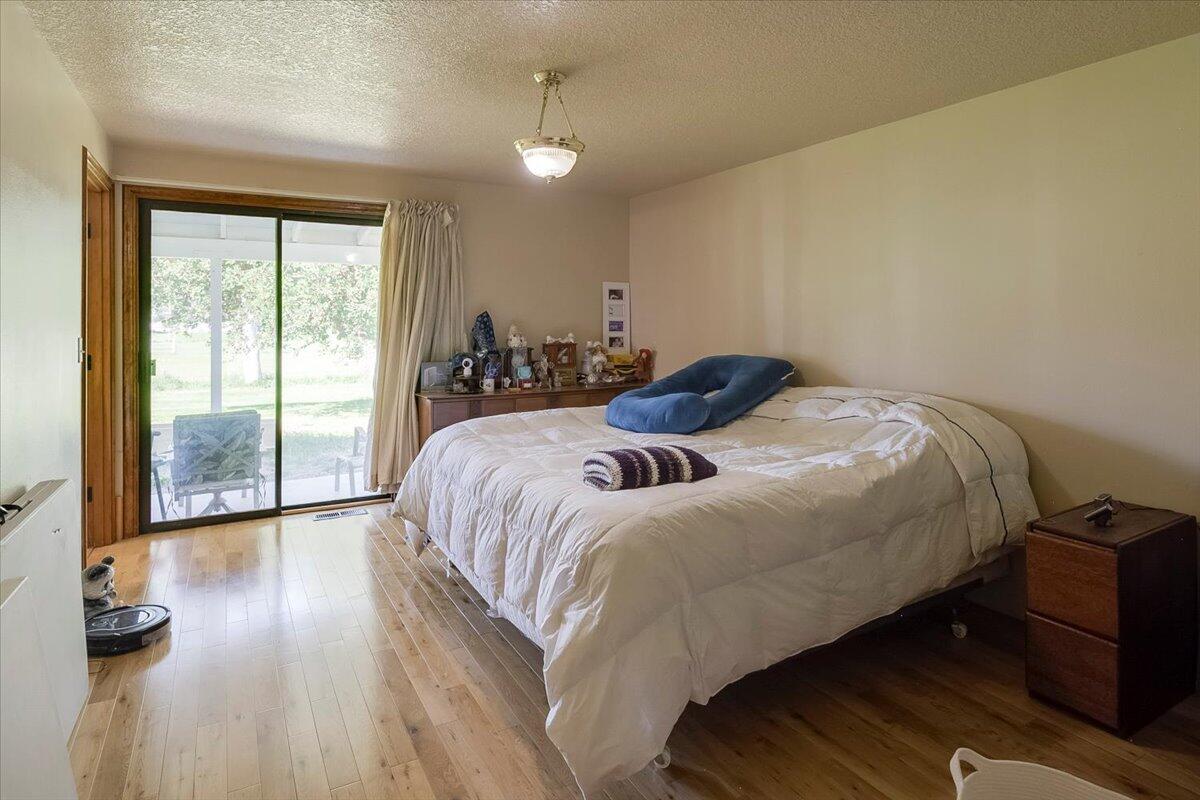 549 Martingale Road Prineville, OR 97754 - Photo 14 of 23 15-549 Martingale Rd, Prineville-15