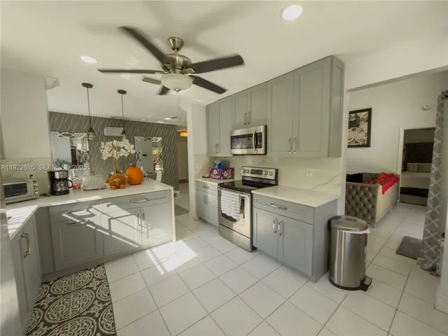 $679,000 | 5460 Northwest 49th Avenue, Coconut Creek, FL 33073
