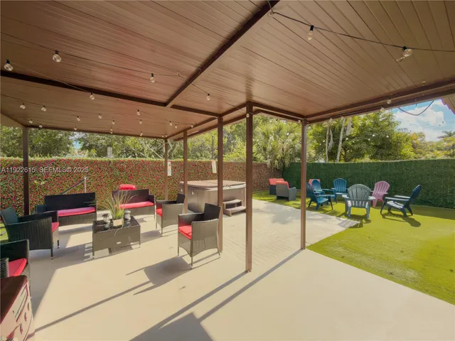 $679,000 | 5460 Northwest 49th Avenue, Coconut Creek, FL 33073