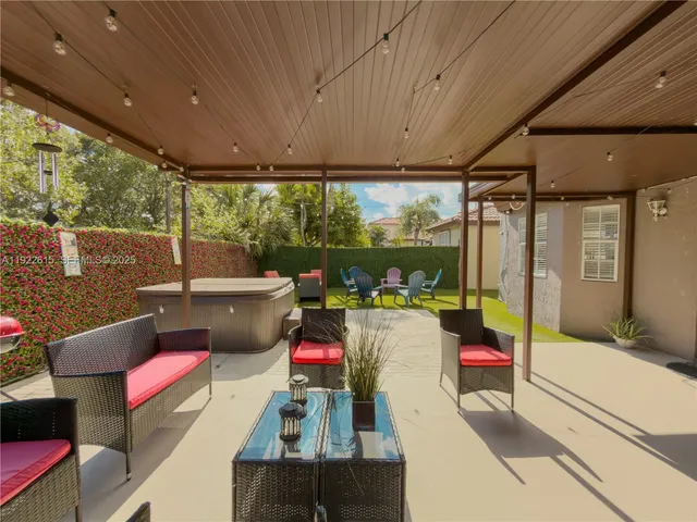 $679,000 | 5460 Northwest 49th Avenue, Coconut Creek, FL 33073