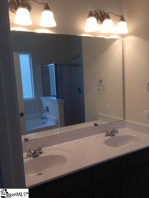 134 Arnold Mill Road Simpsonville, SC 29680 - Photo 5 of 7 Gallery Image 5
