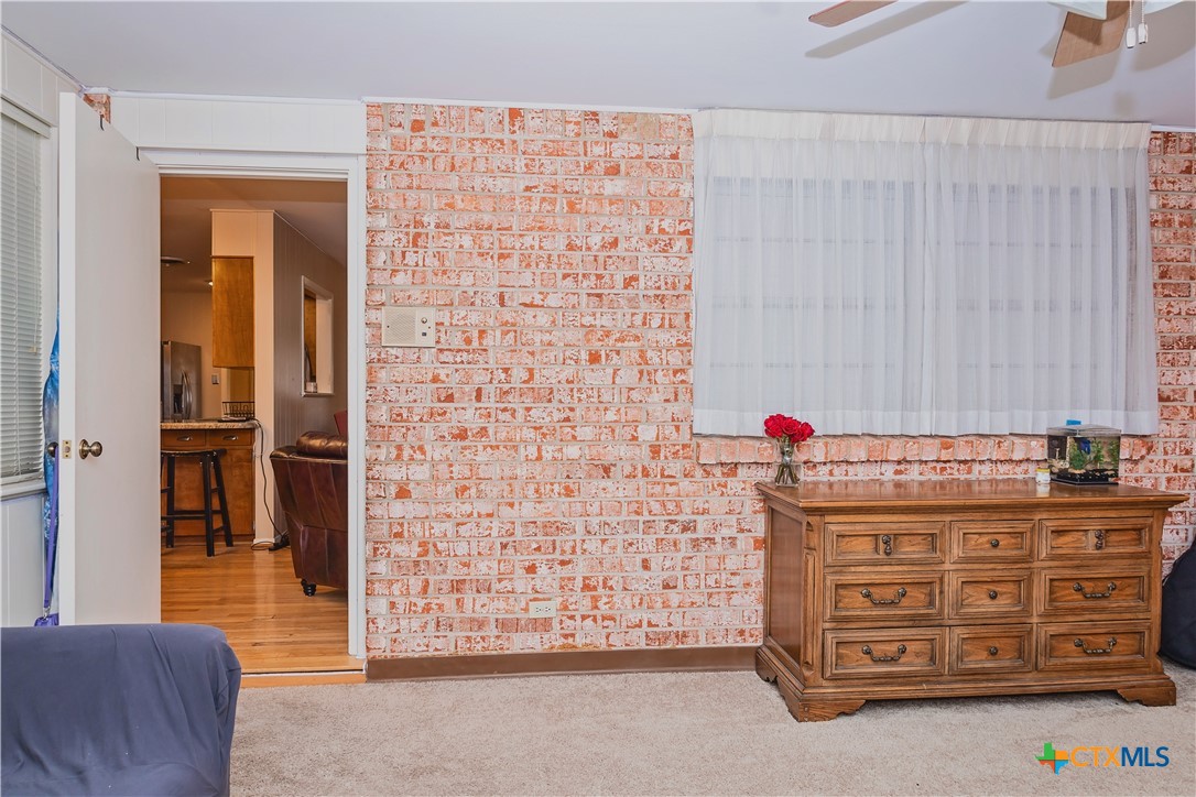 111 Dover Dell Street Victoria, TX 77904 - Photo 25 of 36