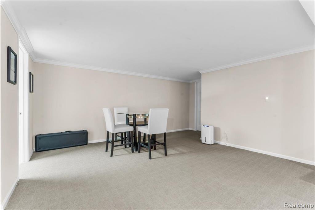 1003 Hemlock Drive Rochester, MI 48307 - Photo 25 of 31 Gallery Image 25
