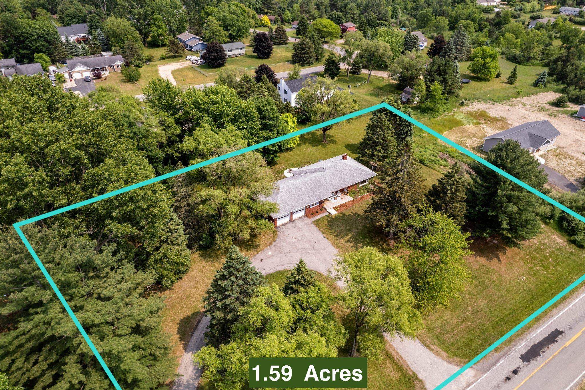 6196 Cook Road Williamsburg, MI 49690 - Photo 8 of 51 Gallery Image 8