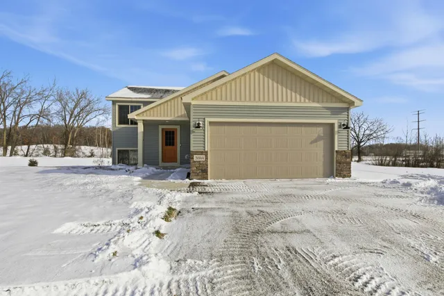 $299,900 | 31144 Terra Vista Lane, Rockville, MN 56301