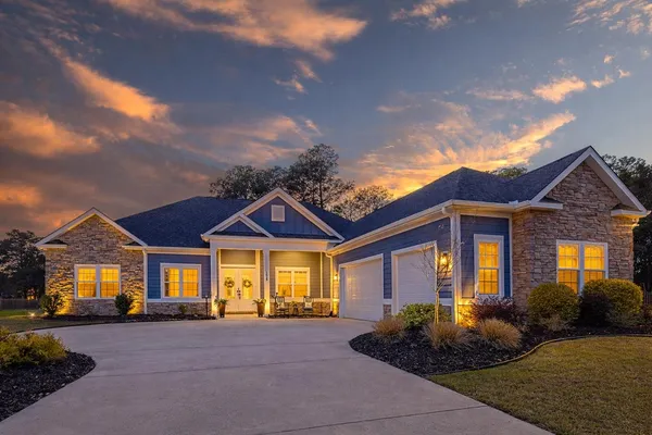 $975,000 | 1015 Muskeg Court, Conway, SC 29526