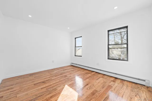 $779,000 | 114-22 201st Street | St. Albans