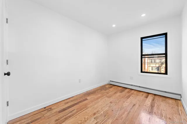 $779,000 | 114-22 201st Street | St. Albans