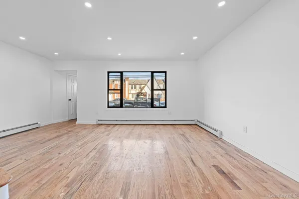 $769,000 | 114-22 201st Street | St. Albans