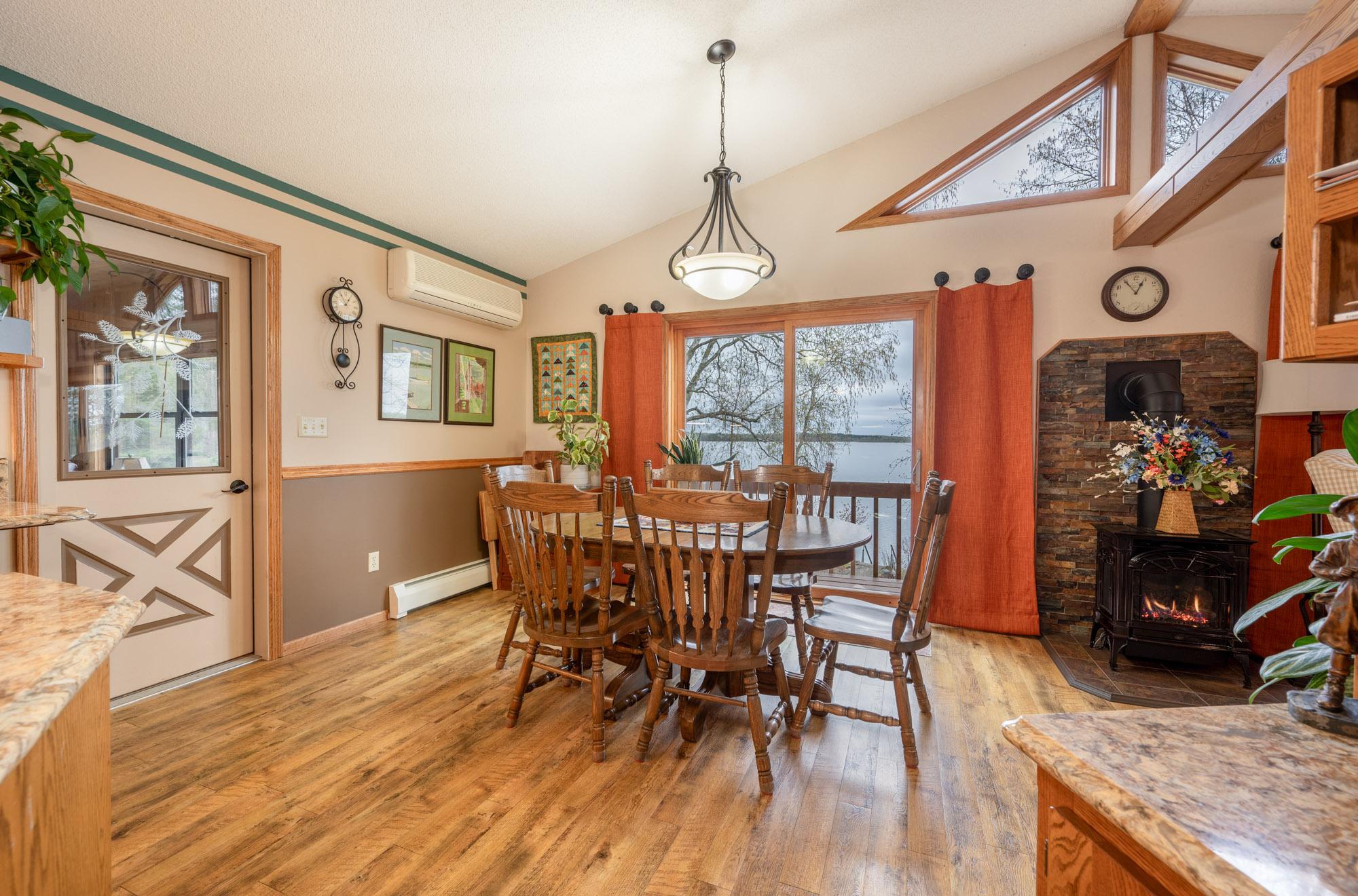 32270 Rabbit Run Cohasset, MN 55721 - Photo 21 of 41