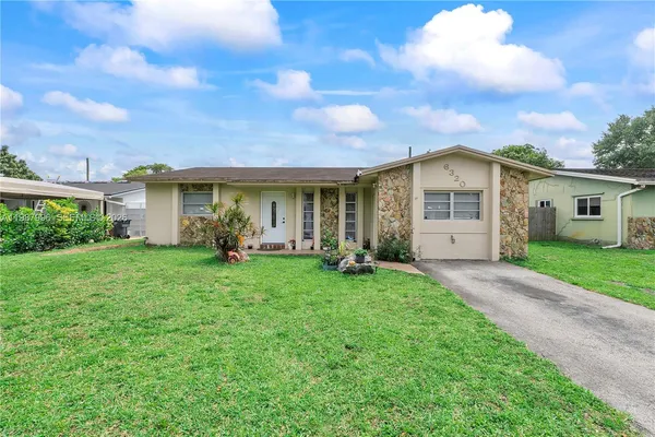 $450,000 | 6320 Sherman Street, Hollywood, FL 33024