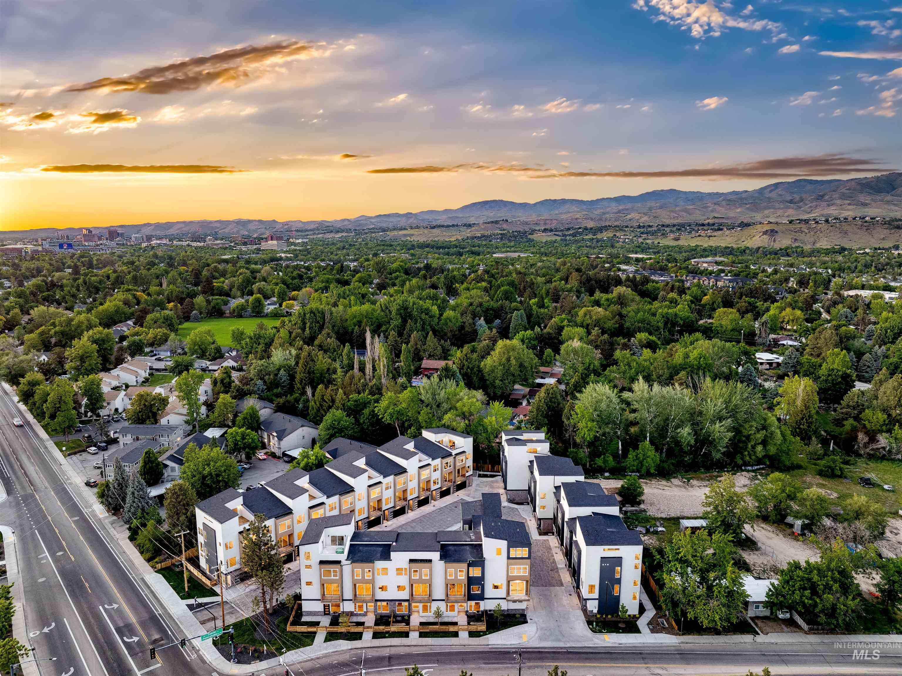 2032 South Mackinnon Lane Boise, ID 83706 - Photo 47 of 48 Bird's eye view