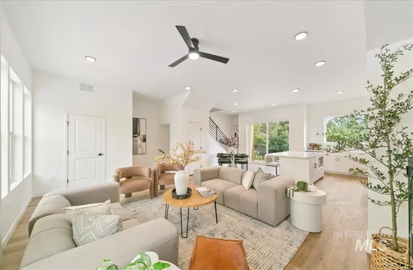 $615,000 | 2032 South Mackinnon Lane, Boise, ID 83706