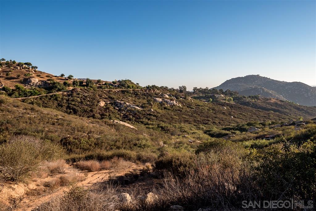 16491 Falcon Heights Road Ramona, CA 92065 - Photo 4 of 12 Gallery Image 4