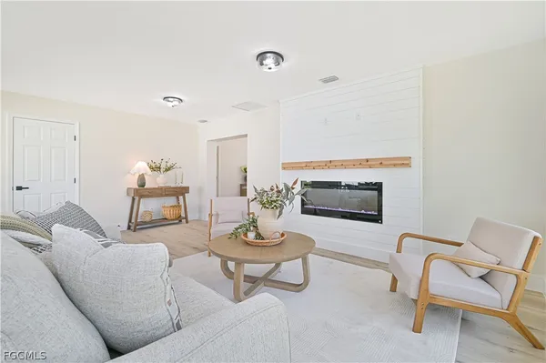 $385,000 | 20844 Country Barn Drive, Estero, FL 33928
