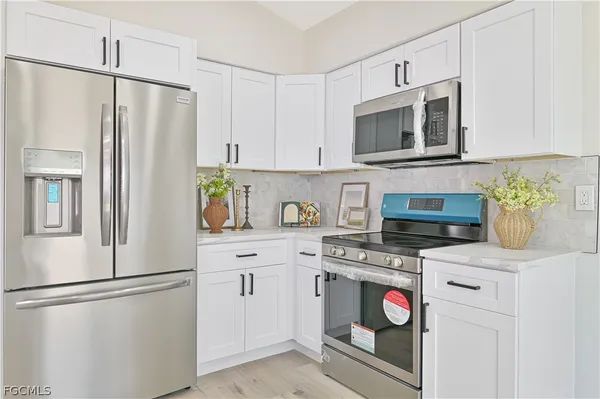 $385,000 | 20844 Country Barn Drive, Estero, FL 33928