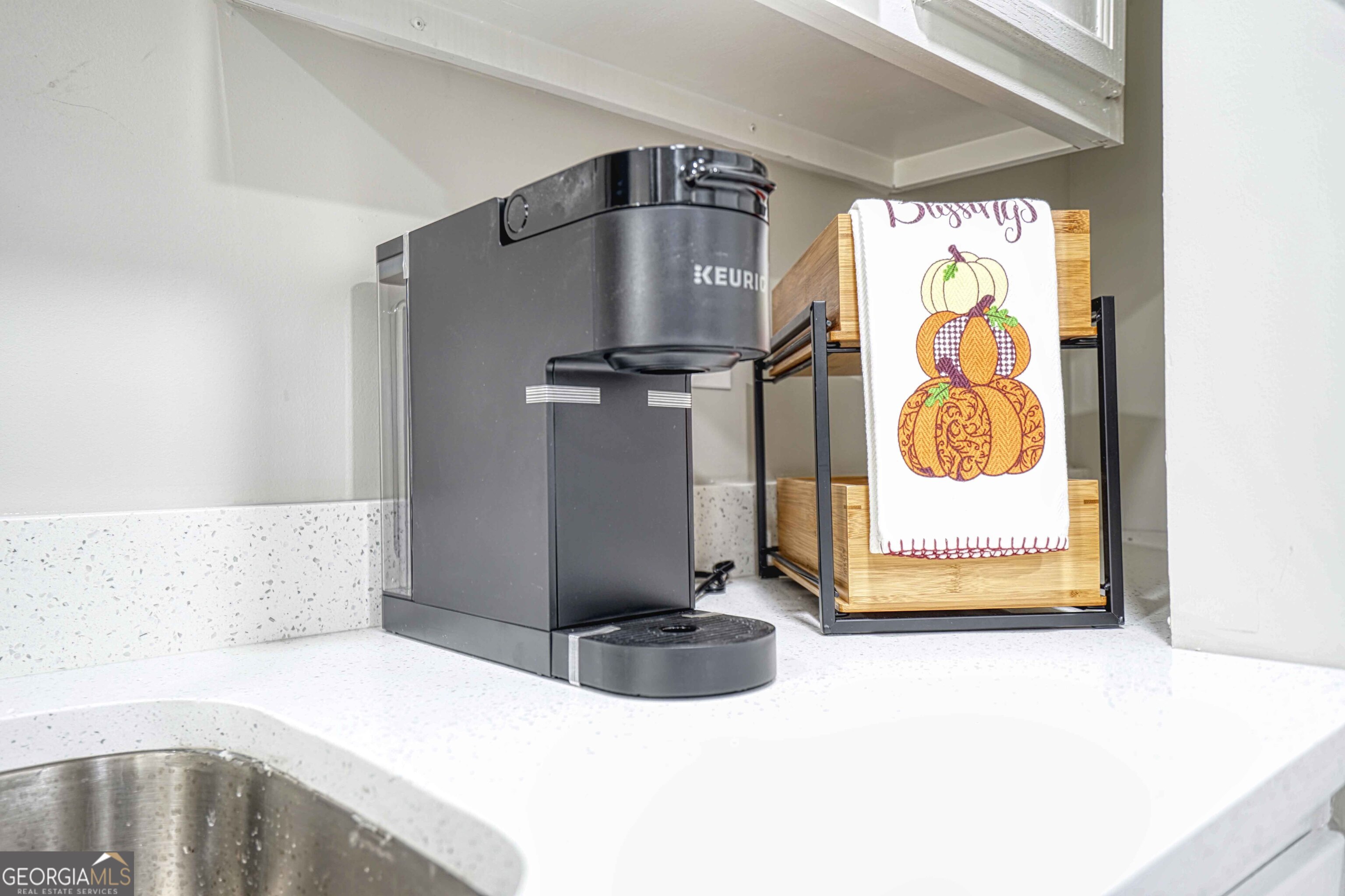 1827 Dunlap Avenue East Point, GA 30344 - Photo 8 of 32 a bathroom with a bathtub and a shower