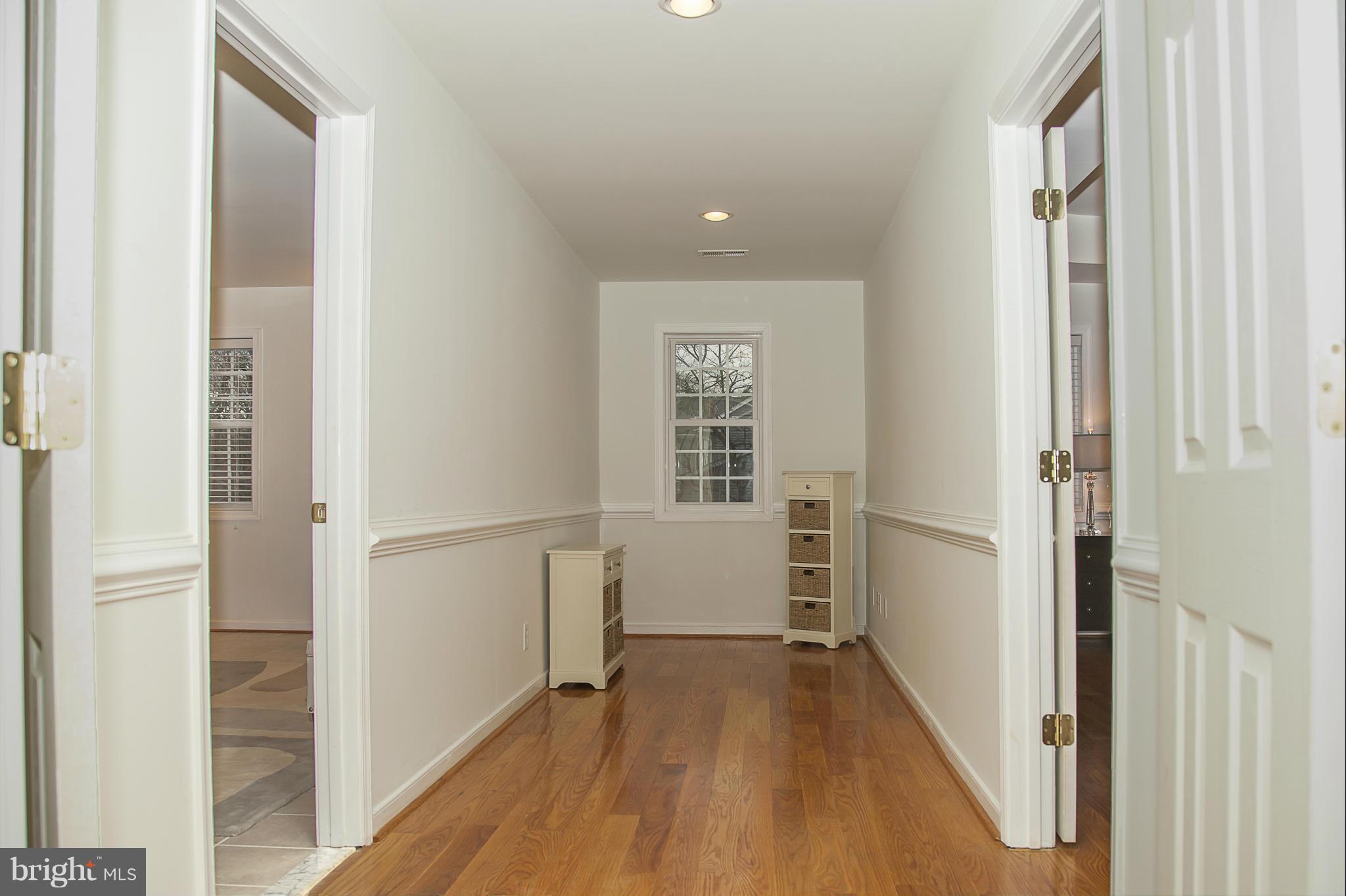 8400 Rainbow Road Vienna, VA 22182 - Photo 19 of 30 Interior (General)