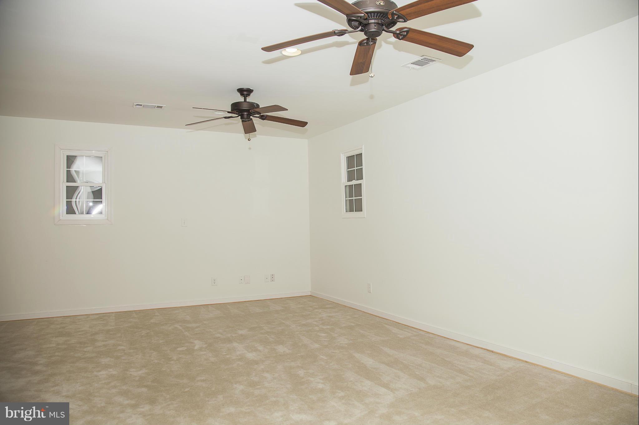 8400 Rainbow Road Vienna, VA 22182 - Photo 26 of 30 Interior (General)