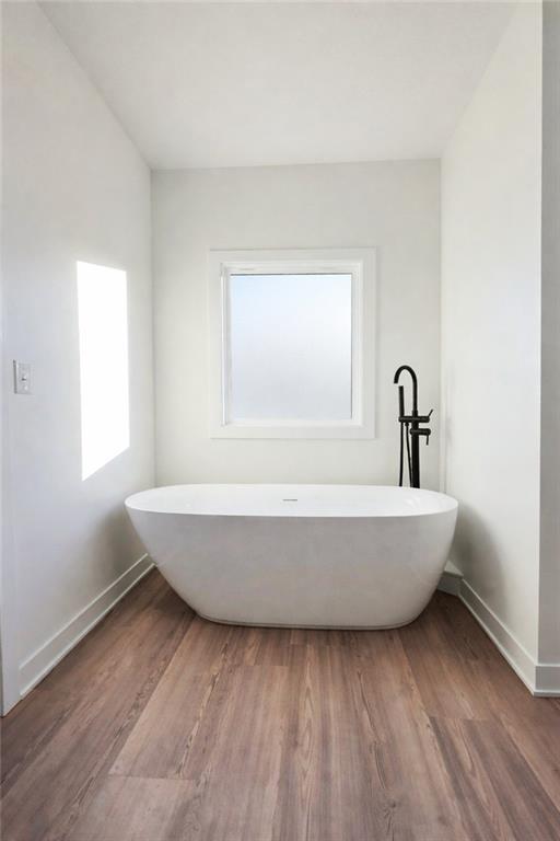 329 Northeast 21st Road Warrensburg, MO 64093 - Photo 8 of 36