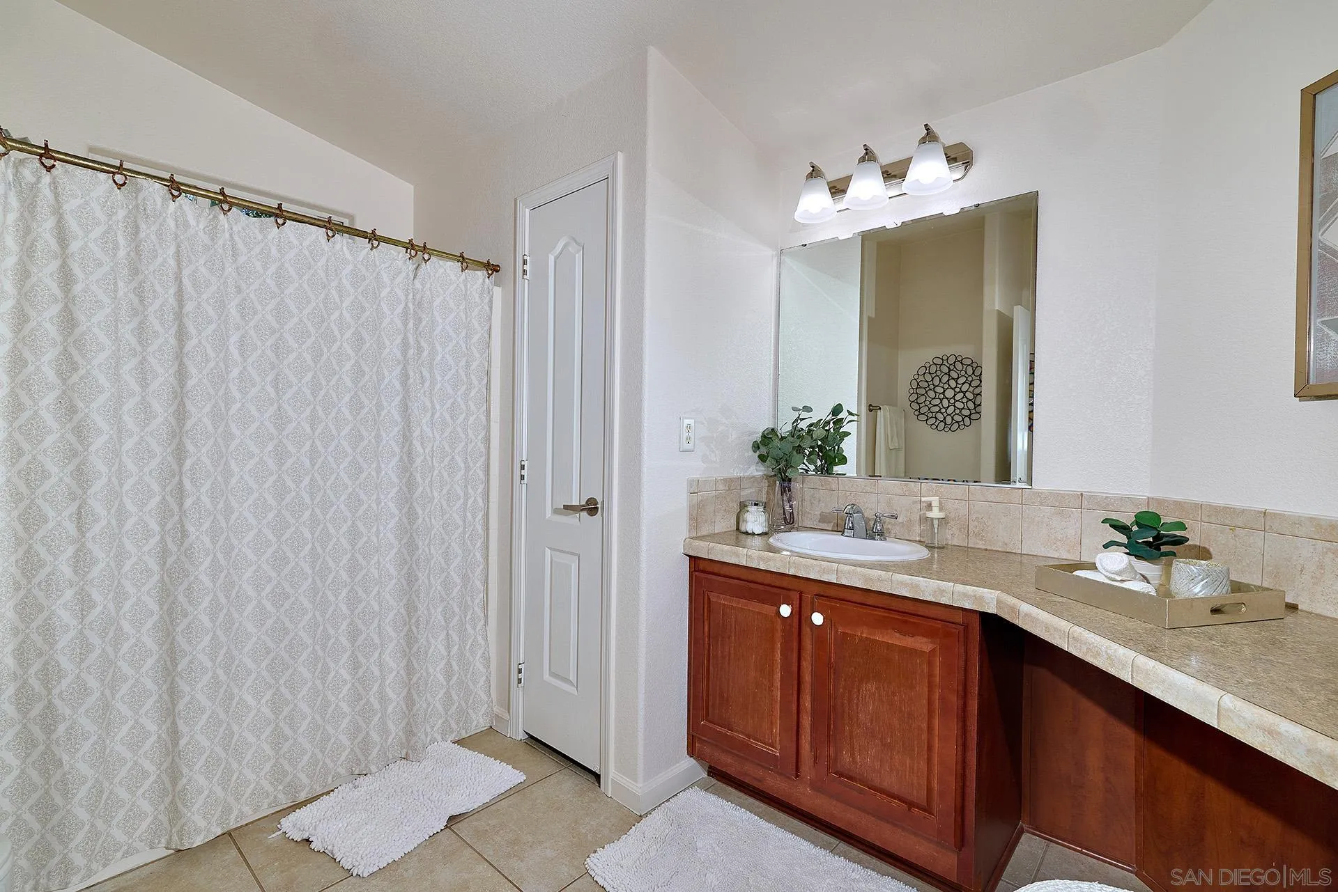 14625 Mussey Grade Road, Unit M29 Ramona, CA 92065 - Photo 11 of 27 Gallery Image 11