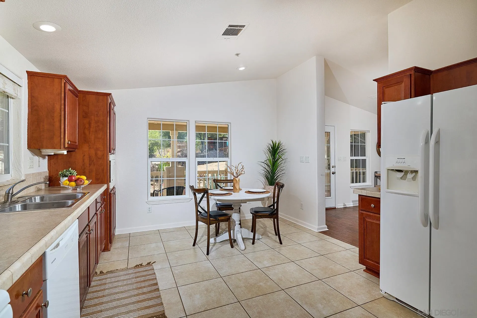 14625 Mussey Grade Road, Unit M29 Ramona, CA 92065 - Photo 8 of 27 Gallery Image 8