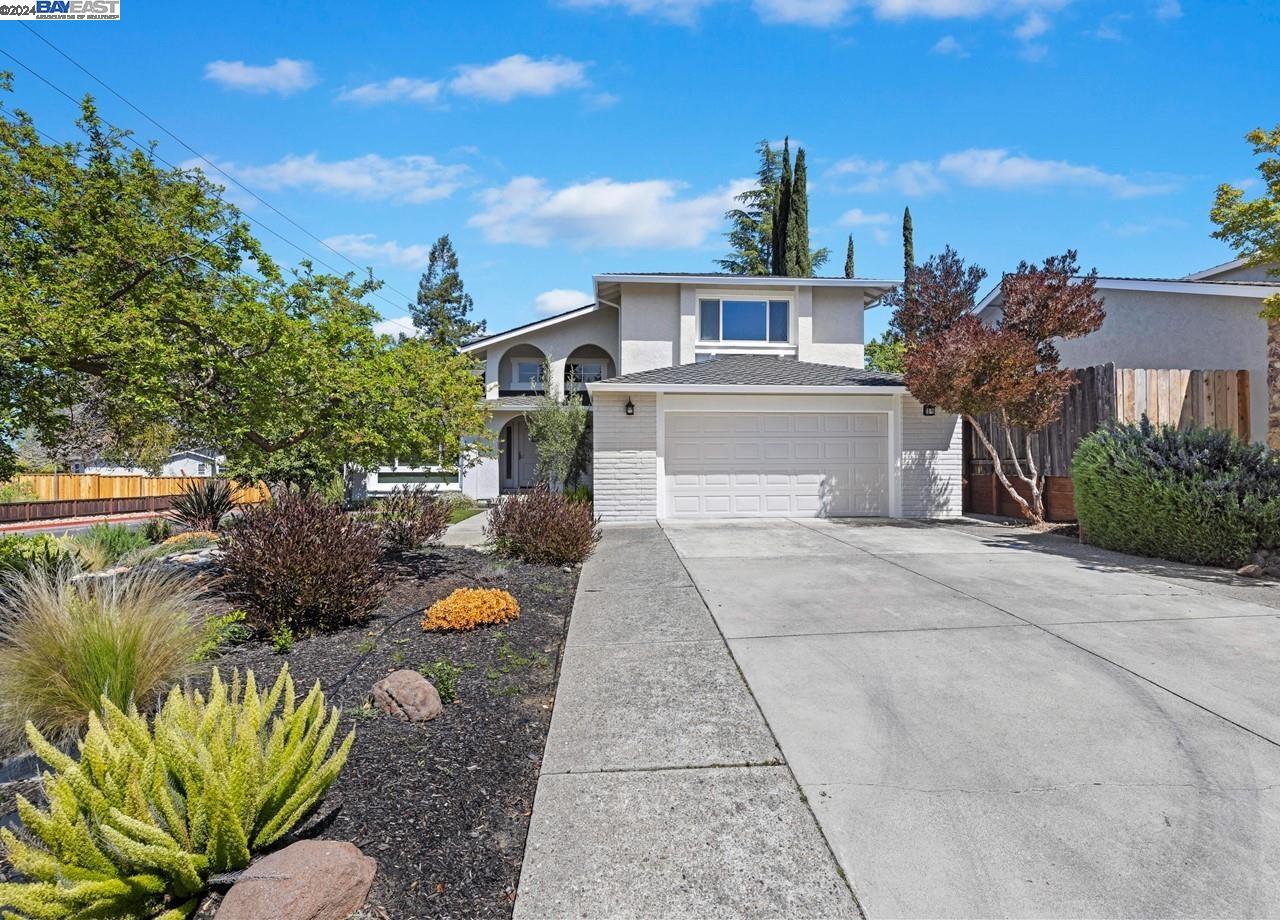 1132 Sunlight Circle Concord, CA 94518 - Photo 1 of 1 a front view of a house with a yard