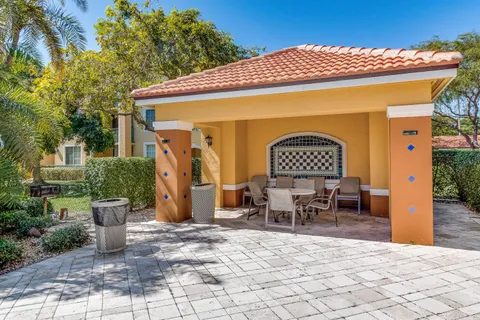 $249,900 | 117 Yacht Club Way, Unit 206, Hypoluxo, FL 33462