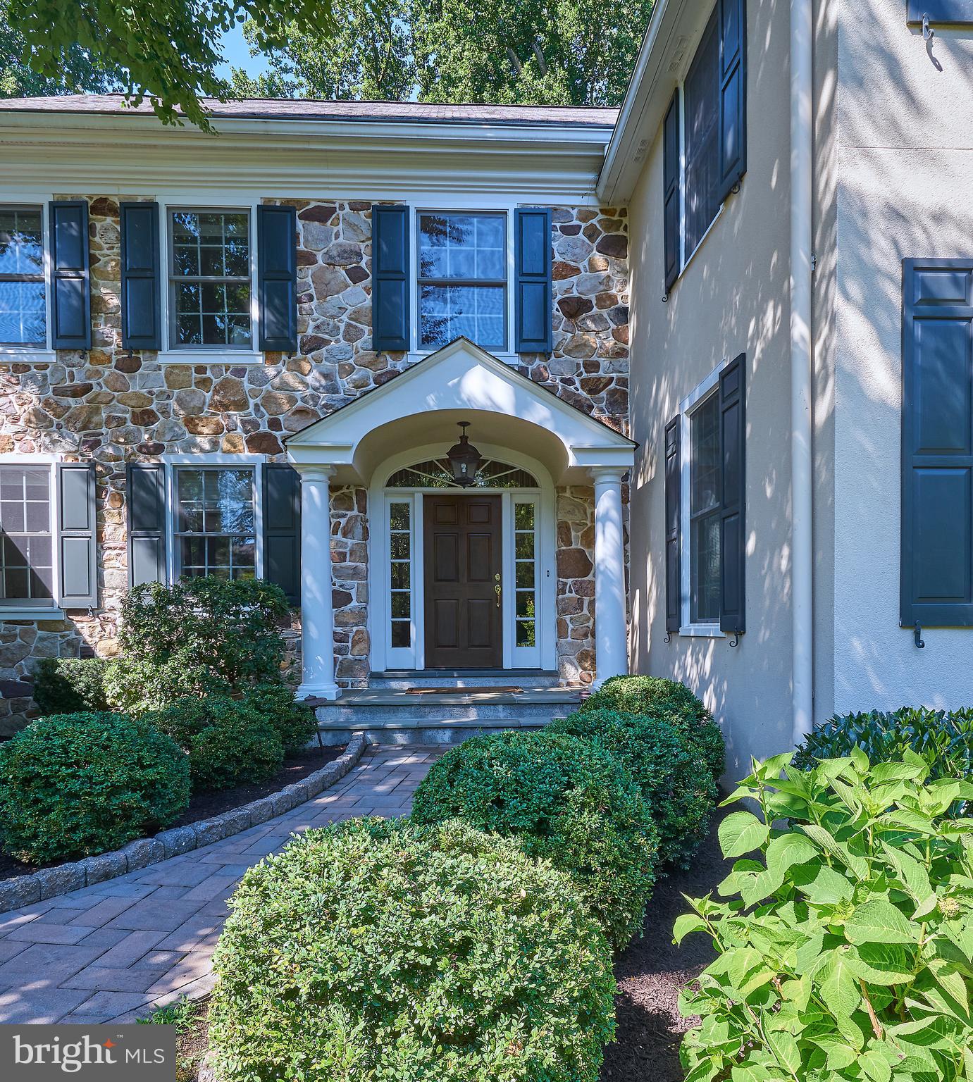 233 Biddulph Road Wayne, PA 19087 - Photo 3 of 37
