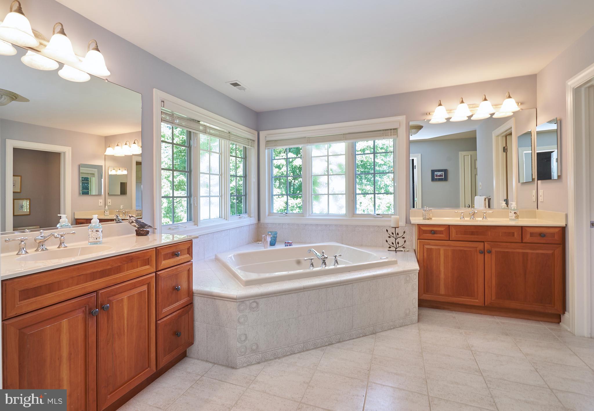 233 Biddulph Road Wayne, PA 19087 - Photo 21 of 37