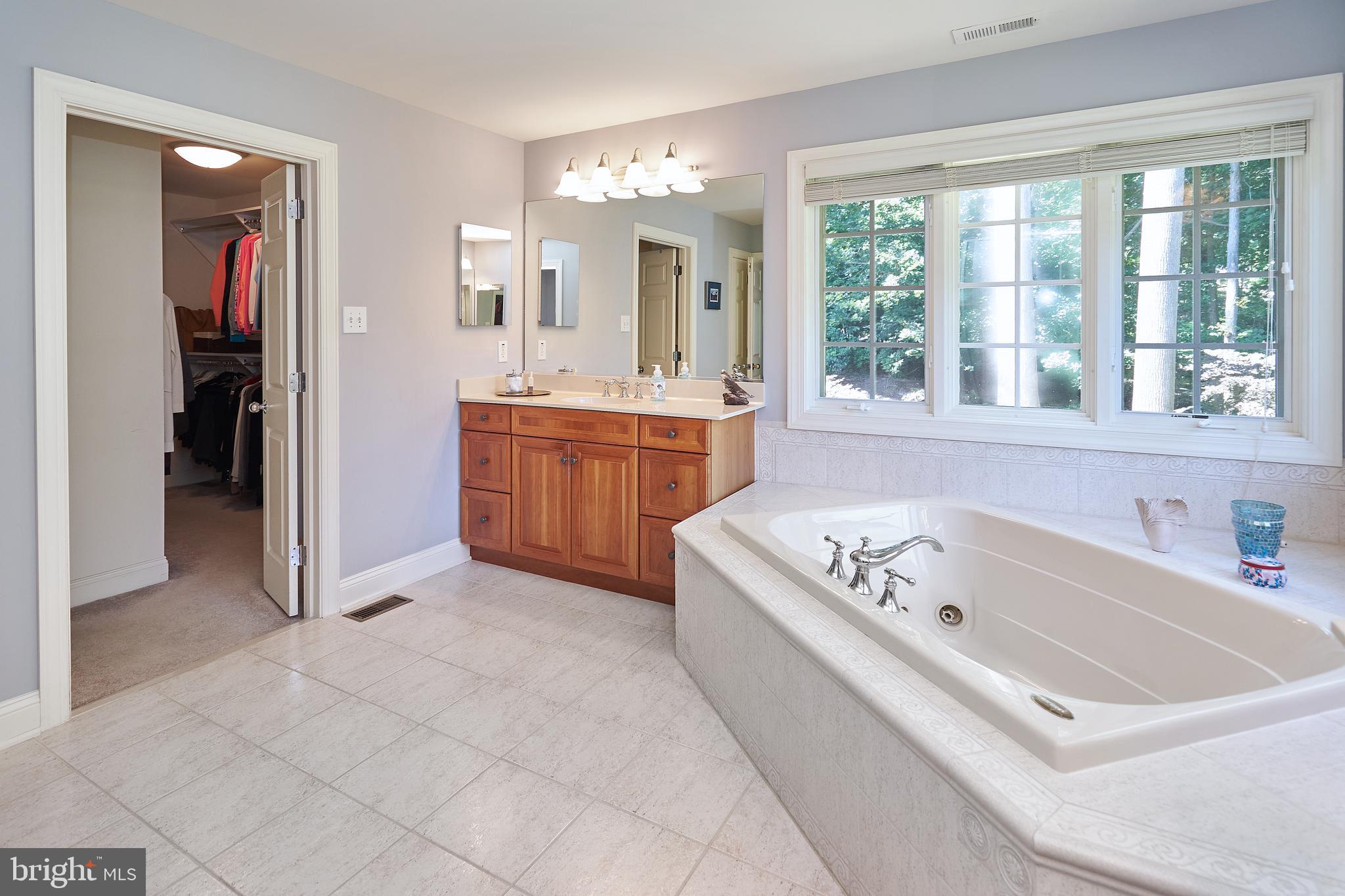 233 Biddulph Road Wayne, PA 19087 - Photo 23 of 37