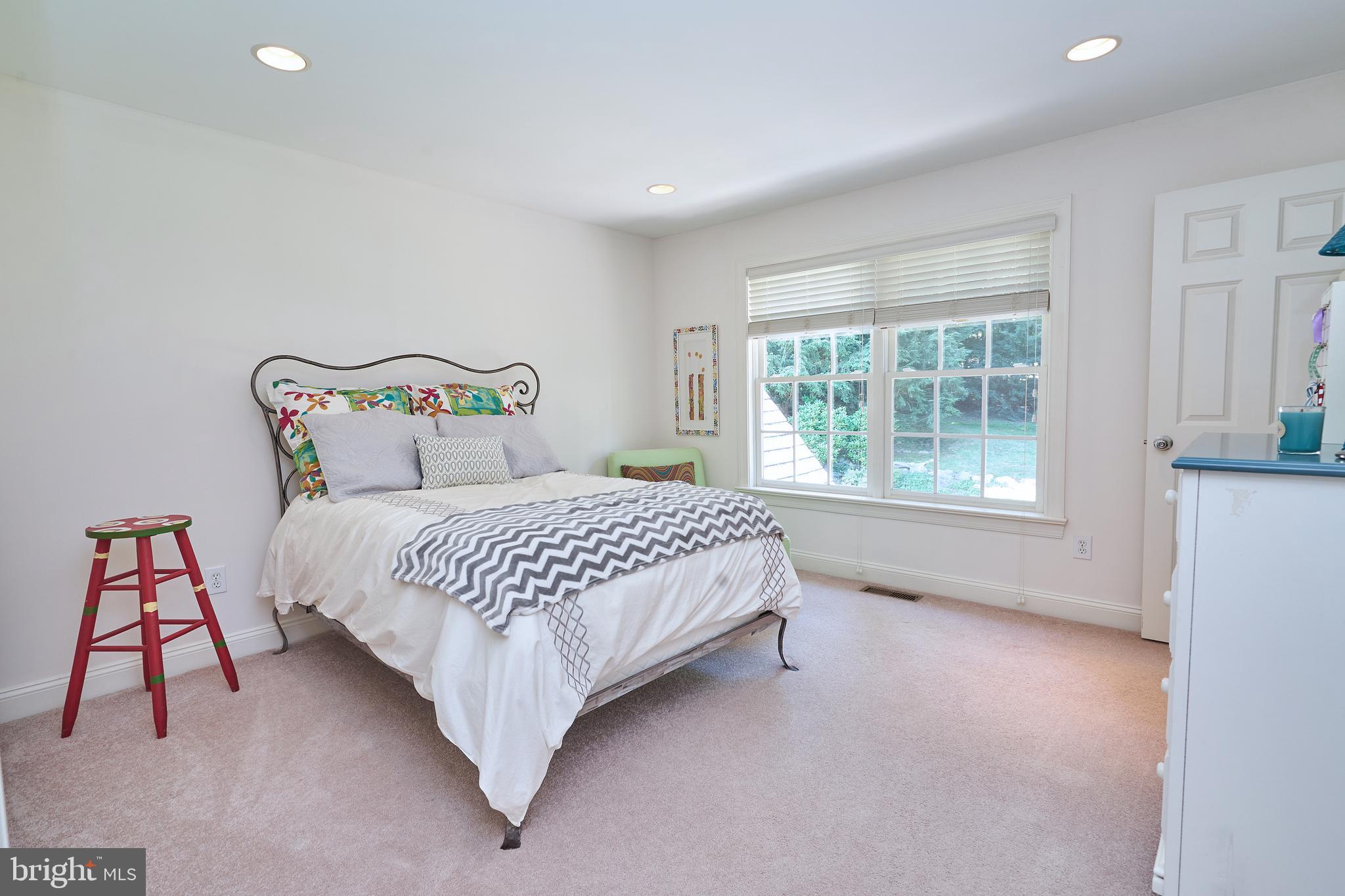 233 Biddulph Road Wayne, PA 19087 - Photo 24 of 37